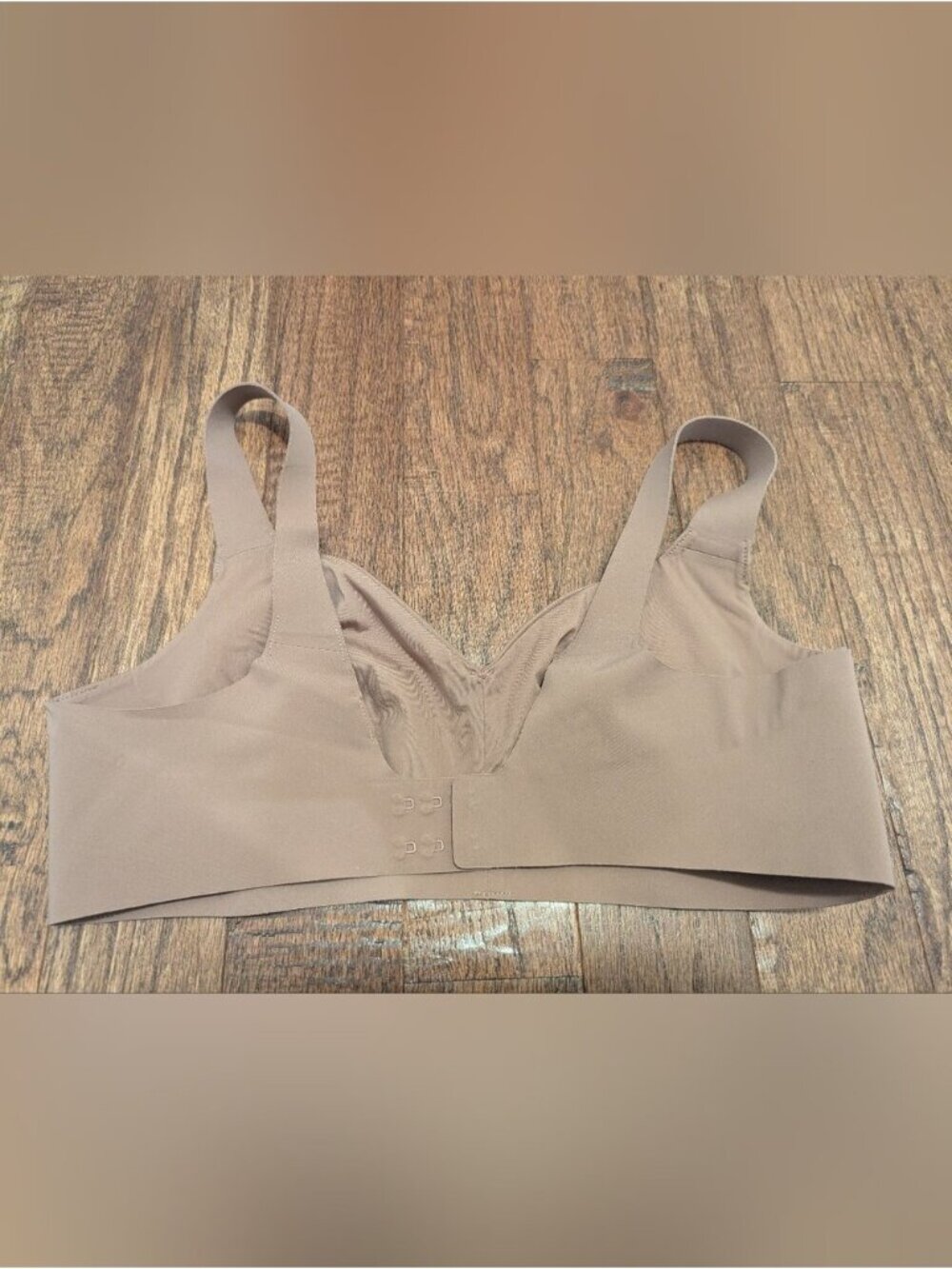 Lululemon Like Nothing Bra Soft Sand Ultralu Lightweight Soft Size 36C NWOT - Picture 4 of 13